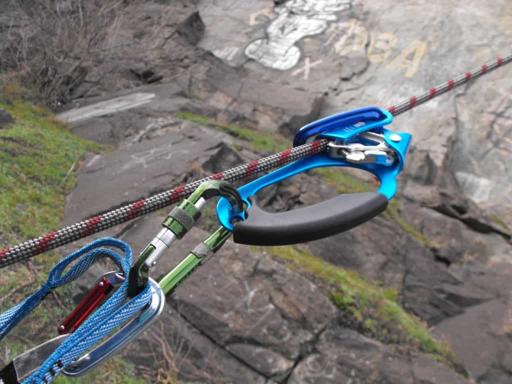 Right Hand Ascender Rock Climbing Mountaineering Rappelling Gear Equipment 