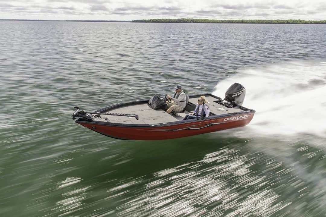 How Much Does a Bass Boat and Trailer Weigh (With 17 Examples