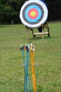 What is an Archery Quiver? (Simple Answer with Pictures) – Outdoor Troop
