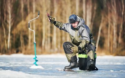 What to Wear Ice Fishing to Stay Dry and Warm
